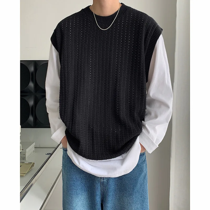 Autumn Apricot Black Sweater Vest Men Warm Fashion Casual Knit Pullover Men Korean Loose Sleeveless Crewneck Sweater Mens Jumper