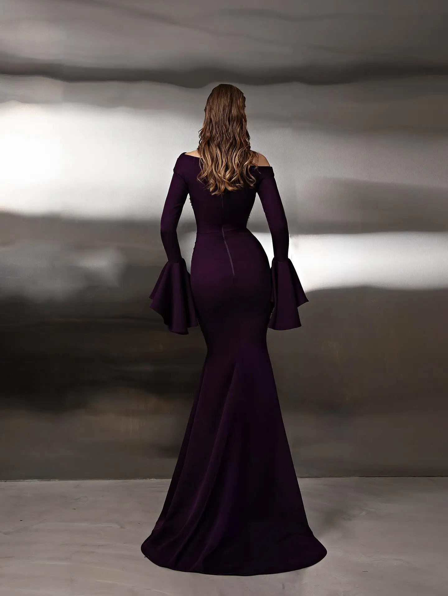 Рисунок 2 - Индивидуальные платья для матери