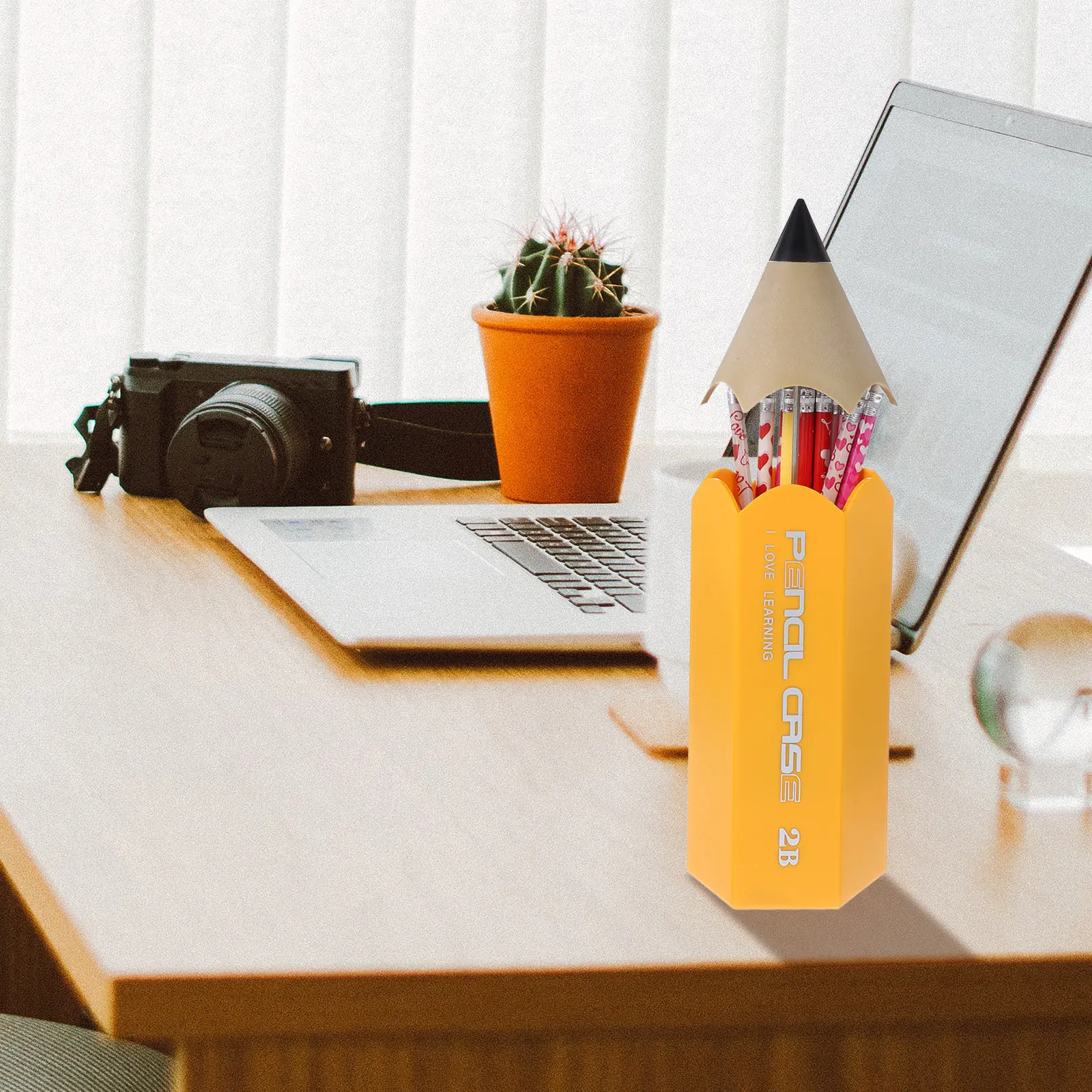 Pencil Shape Pen Holder Stationery Organizer Desk Storage Makeup Brush Cup Creative Pencil Container Classroom Pen Dispenser