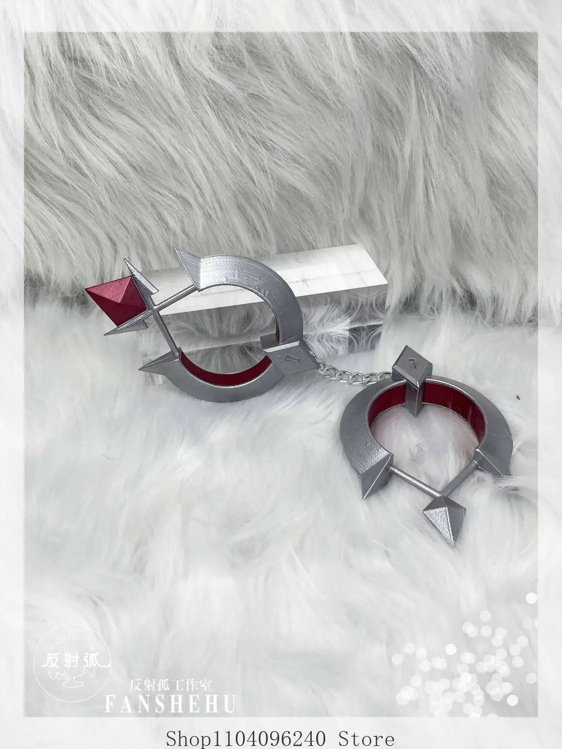 

Genshin Impact Wriothesley Anime Cosplay Cosplay Props Accessories Handcuffs Props Mascot Student Accessory Fans Gift Halloween