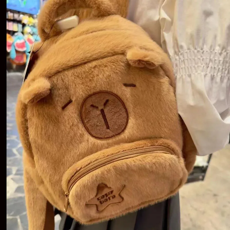 Miniso-Mochila De felpa Capybara de dibujos animados para niña, bolsa de hombro pequeña versátil, juguetes para estudiantes, regalos para niñas, novedad de 2024