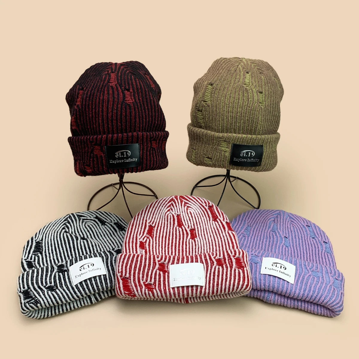 

Personal Niche Broken Style Patch Letters Knitted Hats New Men Women Warm Striped Fashion Street Casual Versatile Retro Beanies
