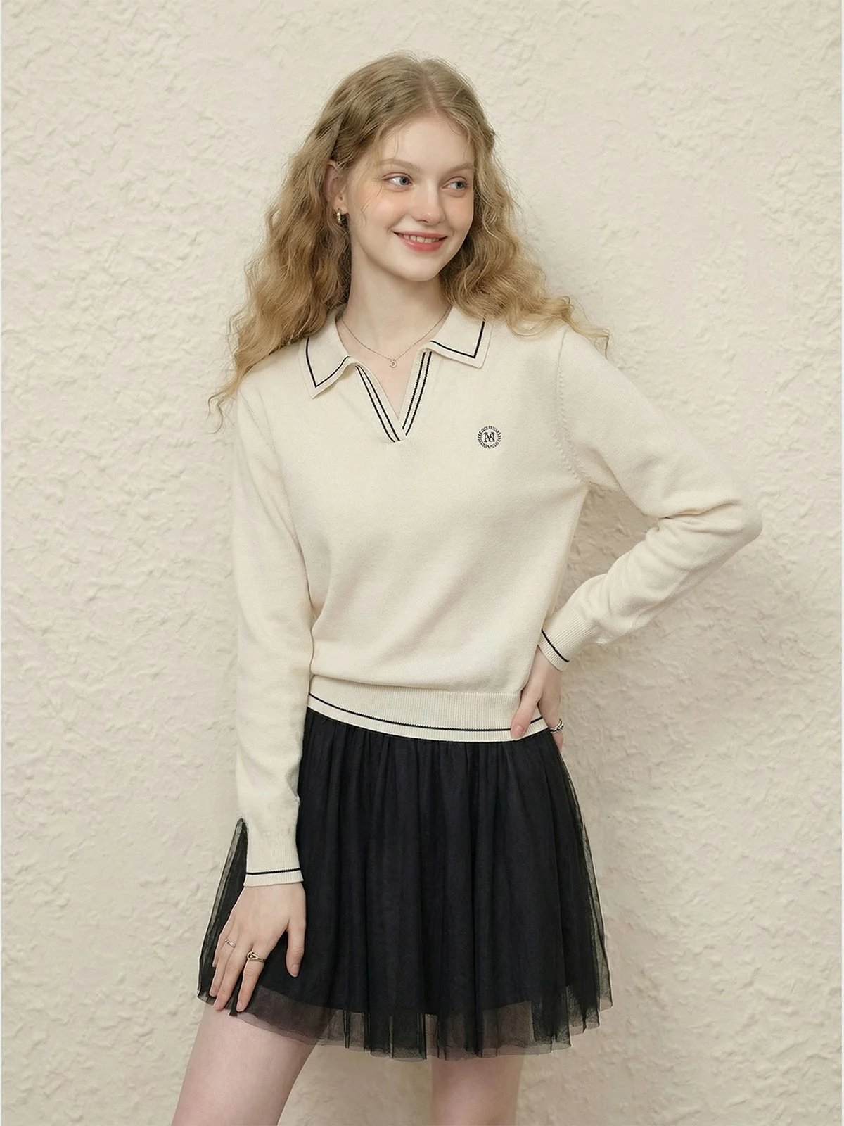 

Вязаный джемпер ZhuoZhi College с длинным рукавом, отложным воротником, мягкий, повседневный, базовый, весенняя новинка