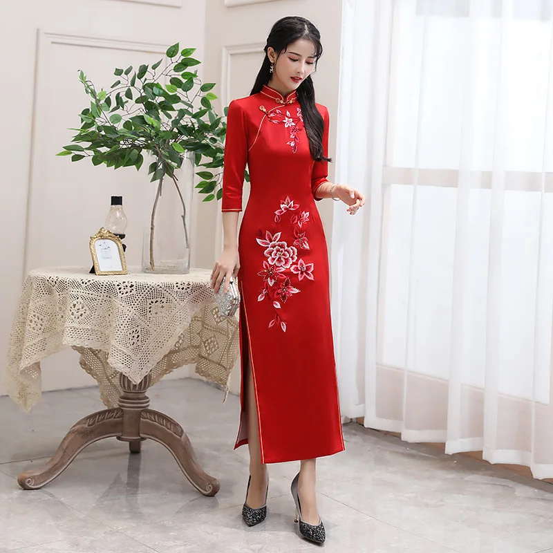 

Autunm Winter Lady Embroidery Qipao Women Hot Drilling Social Etiquette Dress Female Chinese Traditional Cheongsam