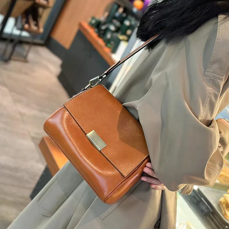 Women's Cowhide Genuine Leather Versatile Shoulder Bag Female Luxury Designer Handbags Ladies Soft Retro Crossbody Underarm Bags