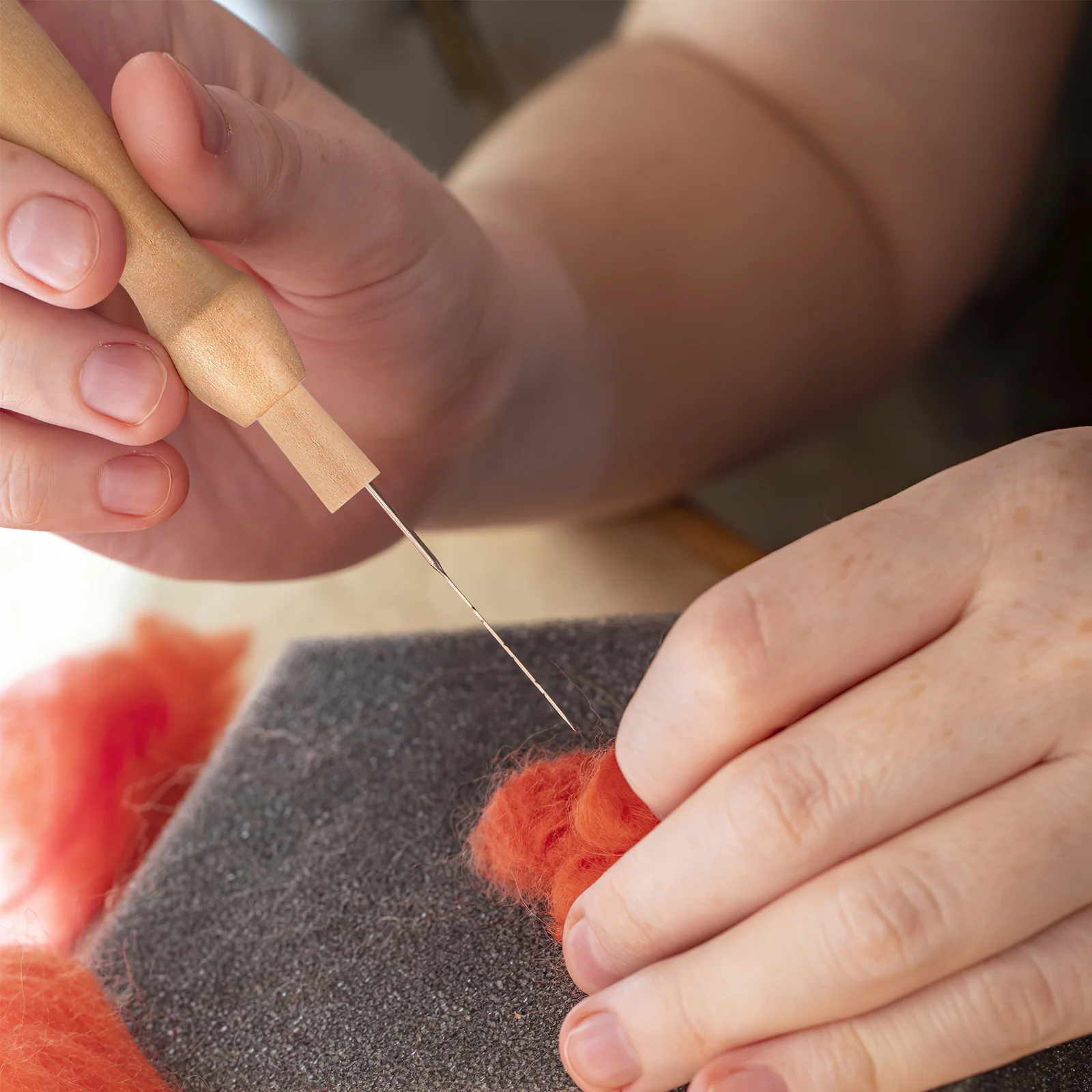 

46pcs Wool Felt Tools Kit Felting Needles Set for Beginners Craft Wooden Handle Iron Needles Non Woven Fabrics Yarn Cloth