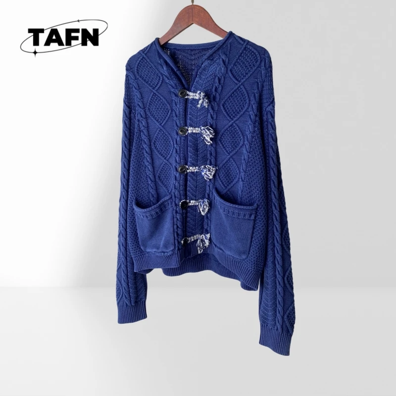 

Vintage Twisted Pattern Blue Dyed Ink Plaid Knitted Cardigan Vintage Cashmere Cardigan Sweater – Classic Style for CasualAI0405