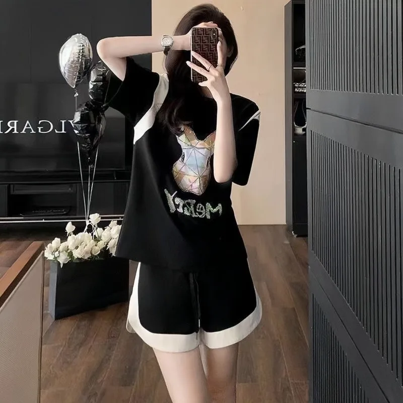 Mode Diamanten Sportpak Dames Zomer Eenvoud Kantoor Dame T-shirt met korte mouwen All-match Casual Shorts Tweedelige set