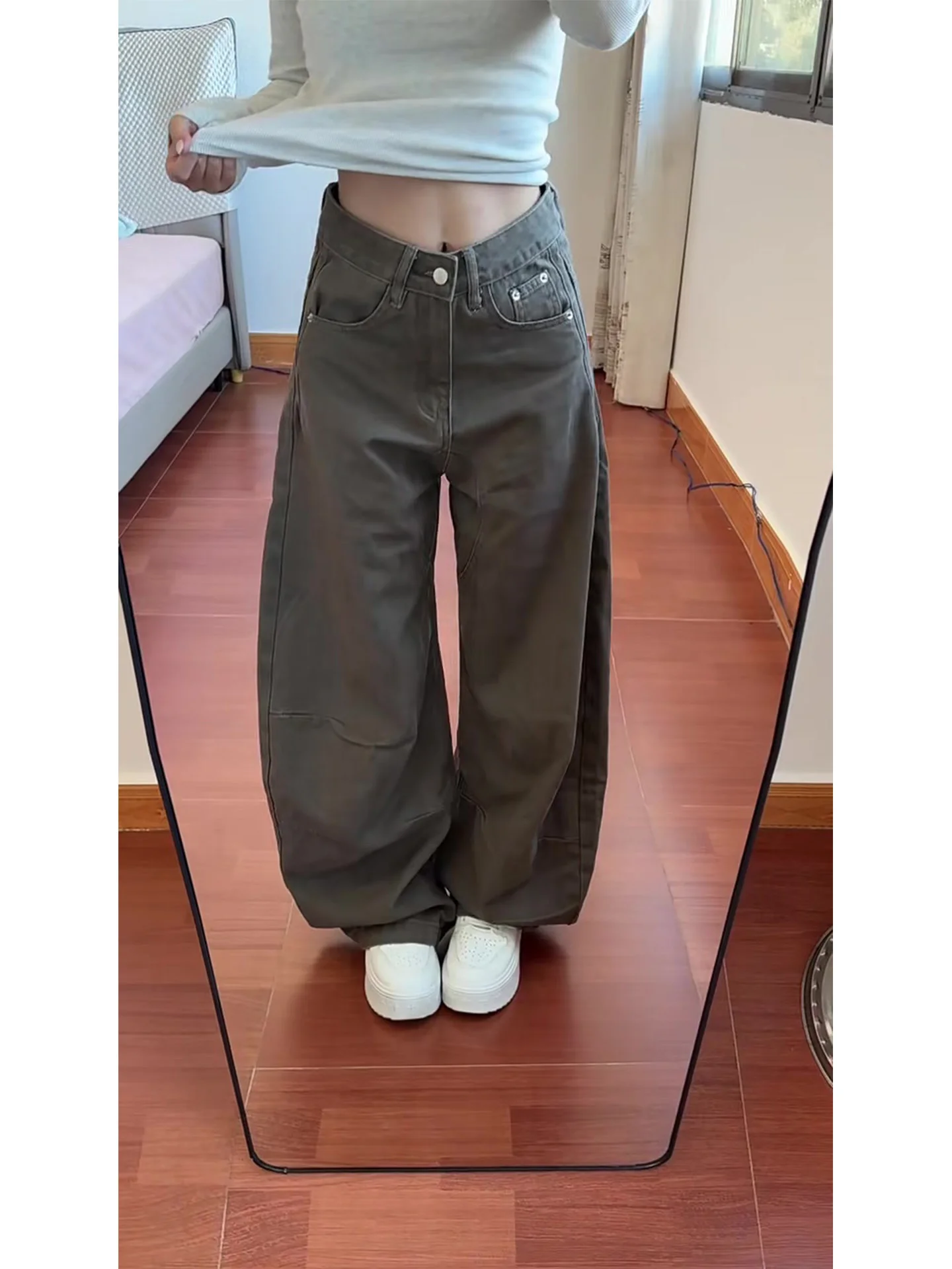 High Waist Wide Leg Denim Jeans Women's Loose Fit Bootcut Jeans Fall Winter Casual High Waist Bell Bot Jeans