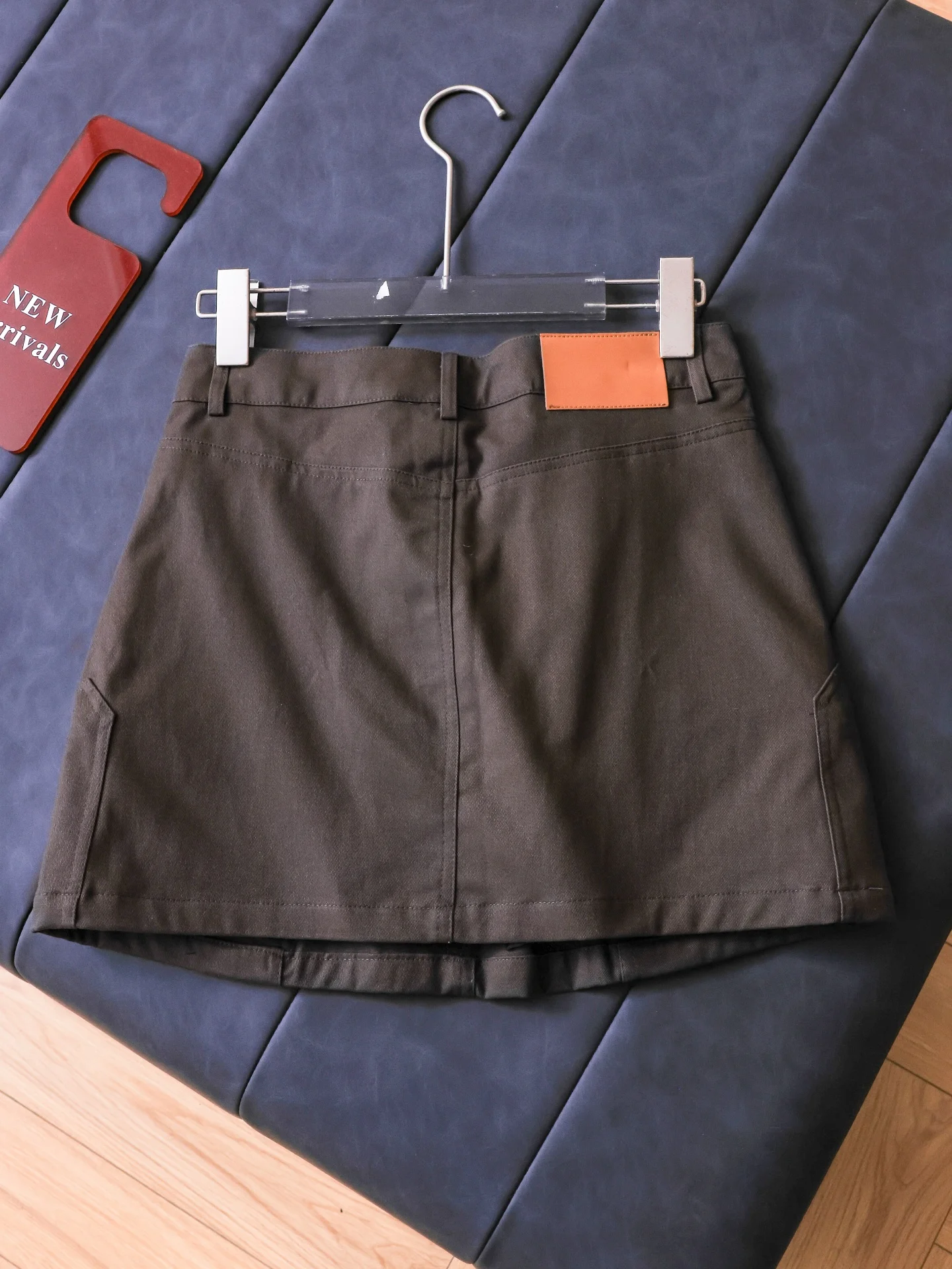 High Waist A-Line  Skirt Workwear Style Pure Color Symmetrical Pocket Loose Fit Women's Skirt Summer New Slimming Half-le...