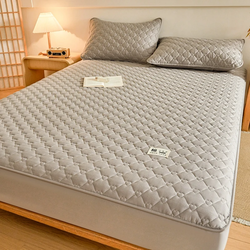 قطعة واحدة من واقي مرتبة القطن (غطاء الوسادة غير متضمن) ملاءة مبطنة متوفرة بأحجام متعددة: 90/120/135/150/180/200