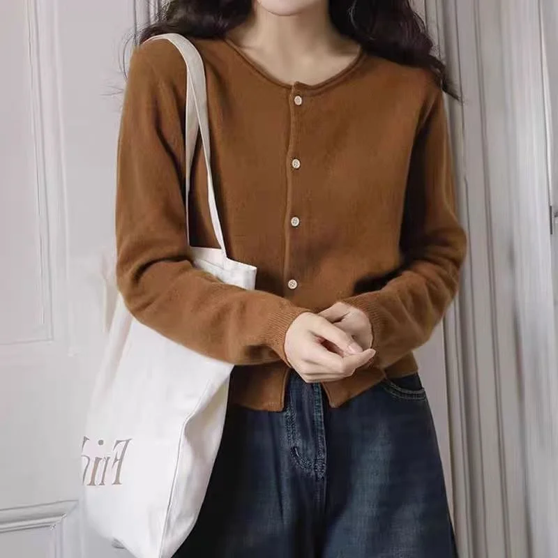 

100% Australian pure wool knitted cardigan autumn and winter women's sweater coat with a slim and lazy