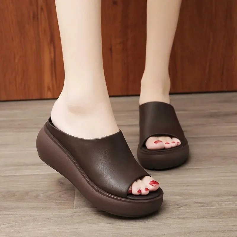 New Platform Women's Flat Shoes Thick Sole Peep Toe Sandal Leather Summer Slides Black Shoe 2024 Slipper Fashion Women Sandals