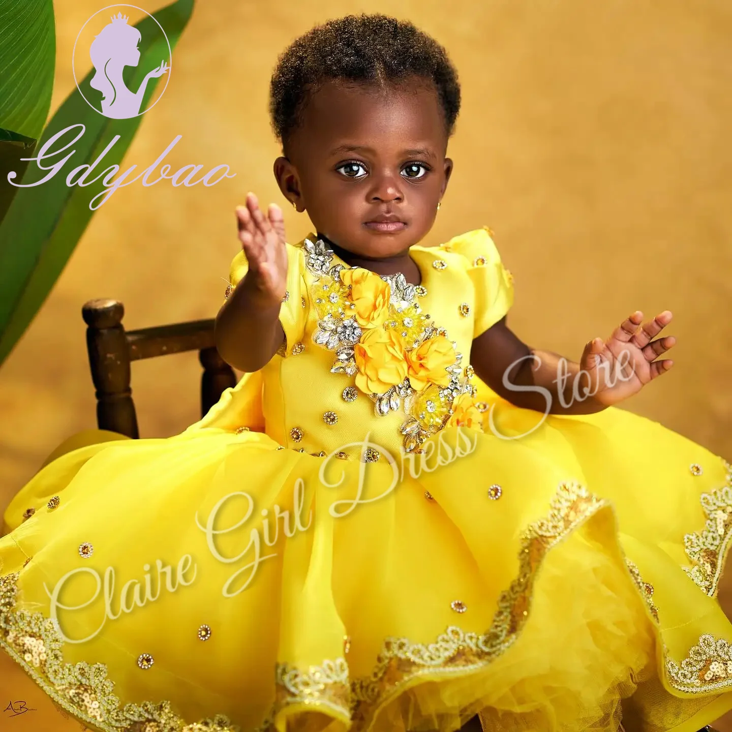 Customized Yellow Flower Girl Dresses For Wedding Appliques Sequins 3D Flower Baby Birthday Party First Communion Pageant Gown