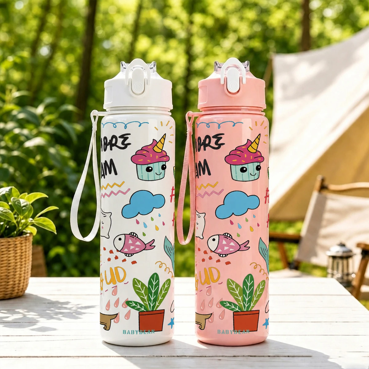 750mlCute Graffiti Pattern Plastic Water Bottle With Lanyard Flip Top Leakproof Portable Sports Drinking Cup For Student Outdoor
