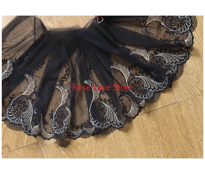 

3 yards flower embroidery Lace Trim,white Scallops tulle lace trim, For Wedding Gown,Girl dress, tutu dress Width 9‘’