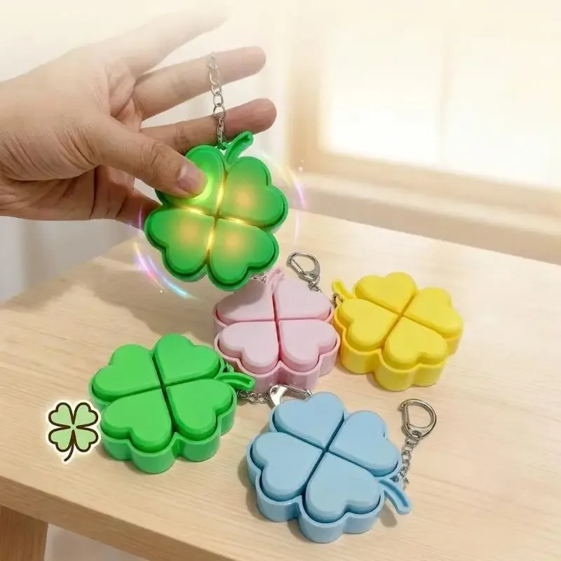 Four Leaf Clover LED Keychain Clickable Buttons Stress Relief Toy Backpack Pendant Party Gift For Kids Adults