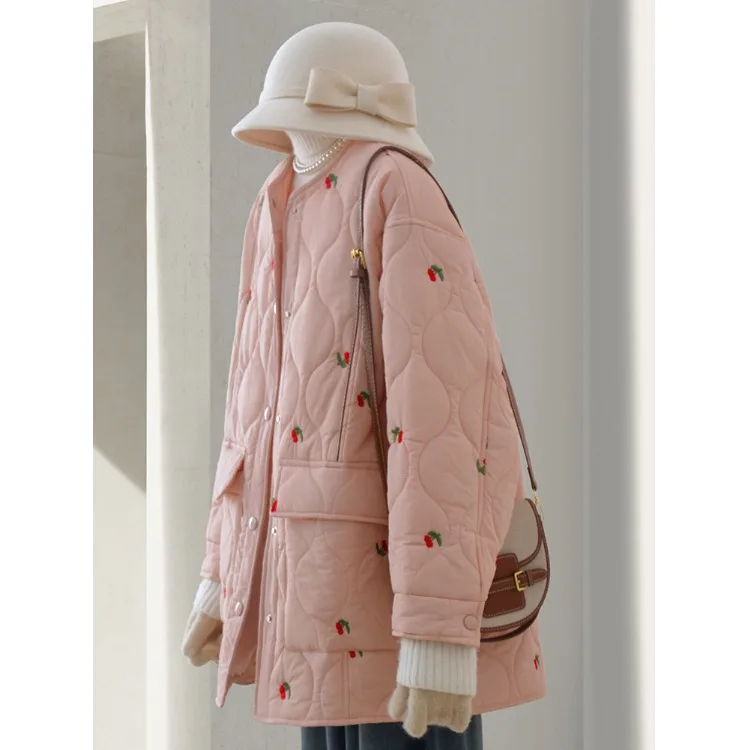 

Розовое вишневое хлопковое пальто с вышивкой, женское свободное зимнее пальто с бриллиантами, корейское милое модное круглое пальто на пуговицах