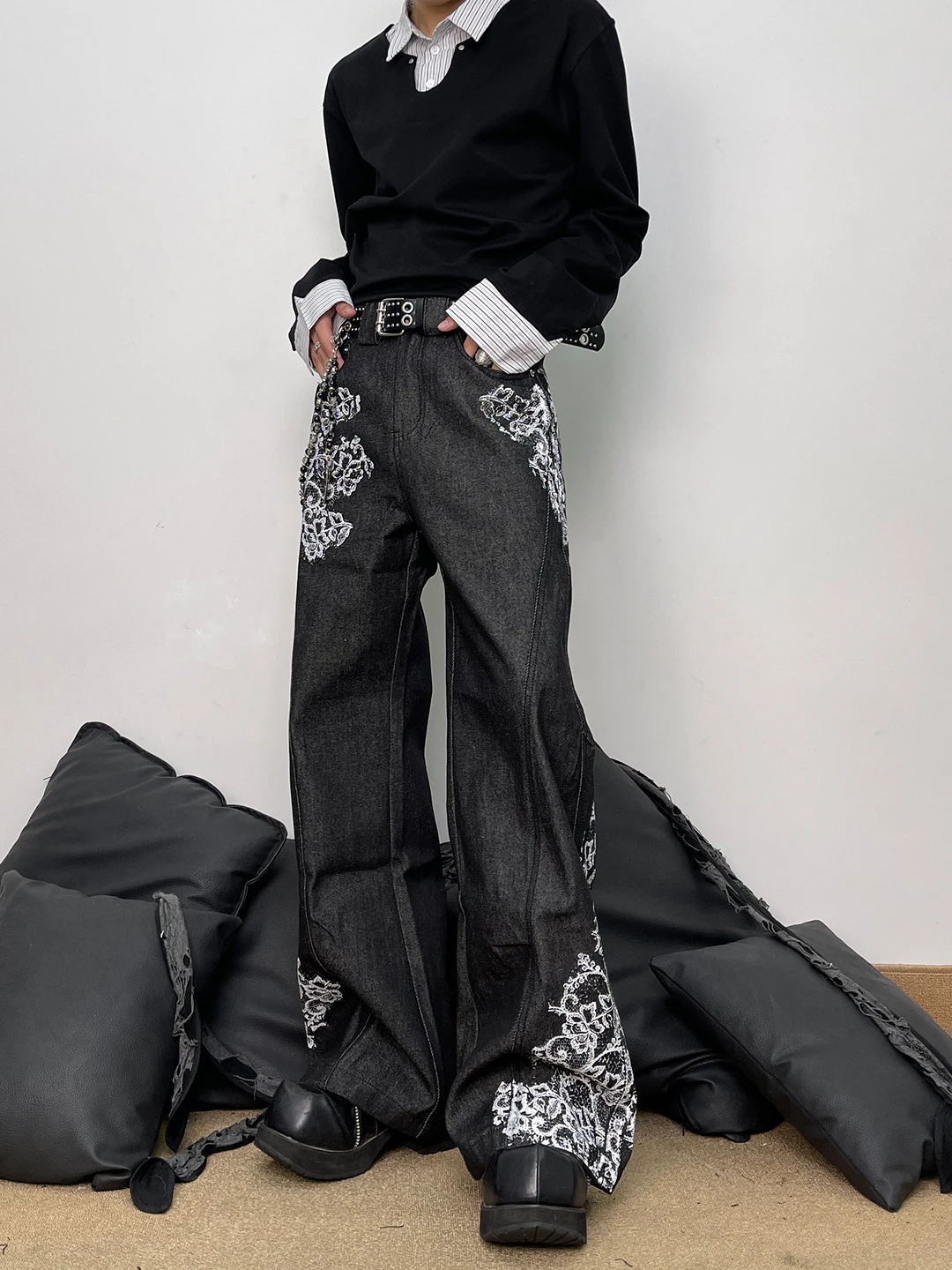 

Retro American Floral Print Flared Jeans Men's Cleanfit Versatile Straight Leg Long Pants Women's Casual Straight Jeans