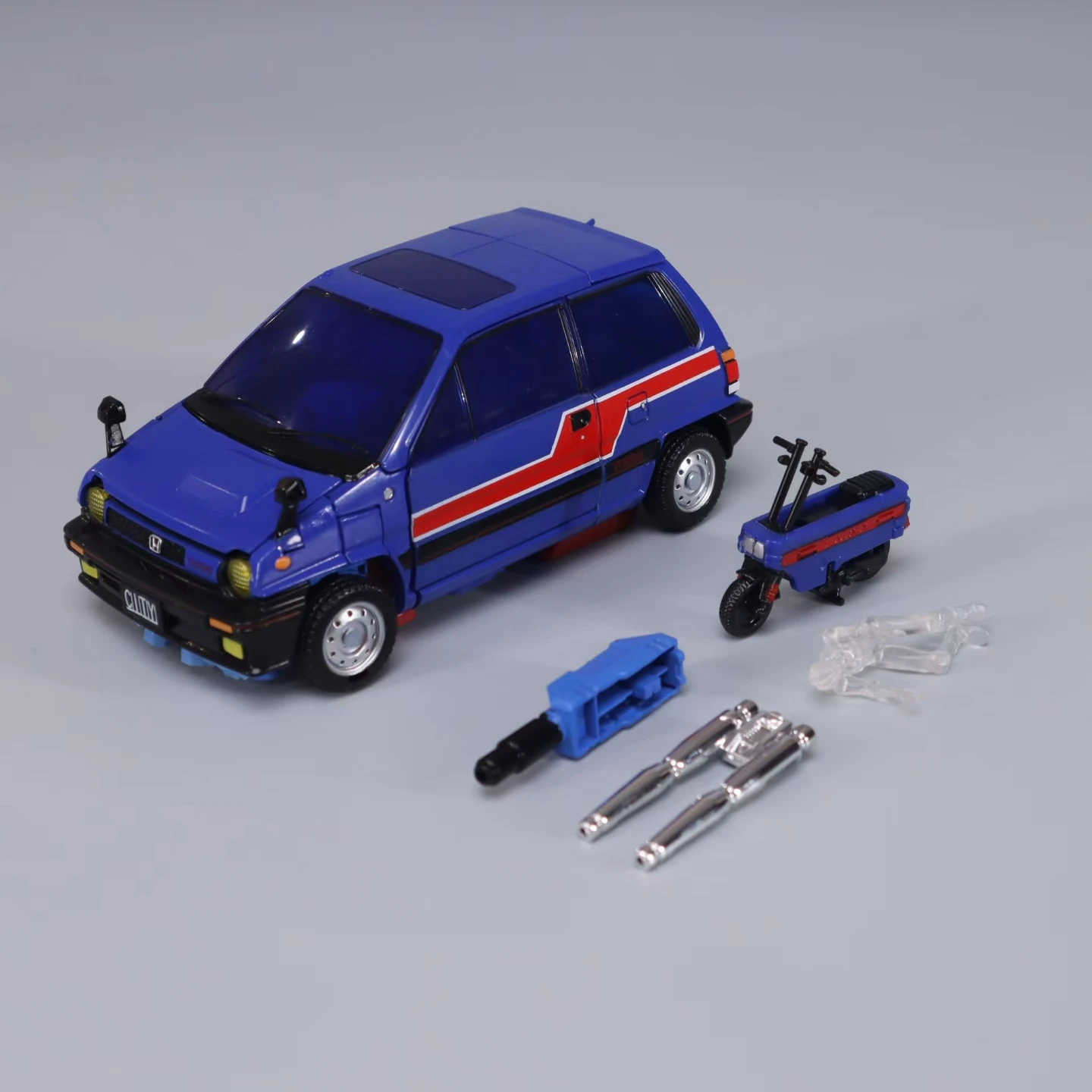 IN VOORRAAD NIEUWE Transformatie RT05 KO Skids Blauw Kleine Motorfiets Action Figure KO VerSion