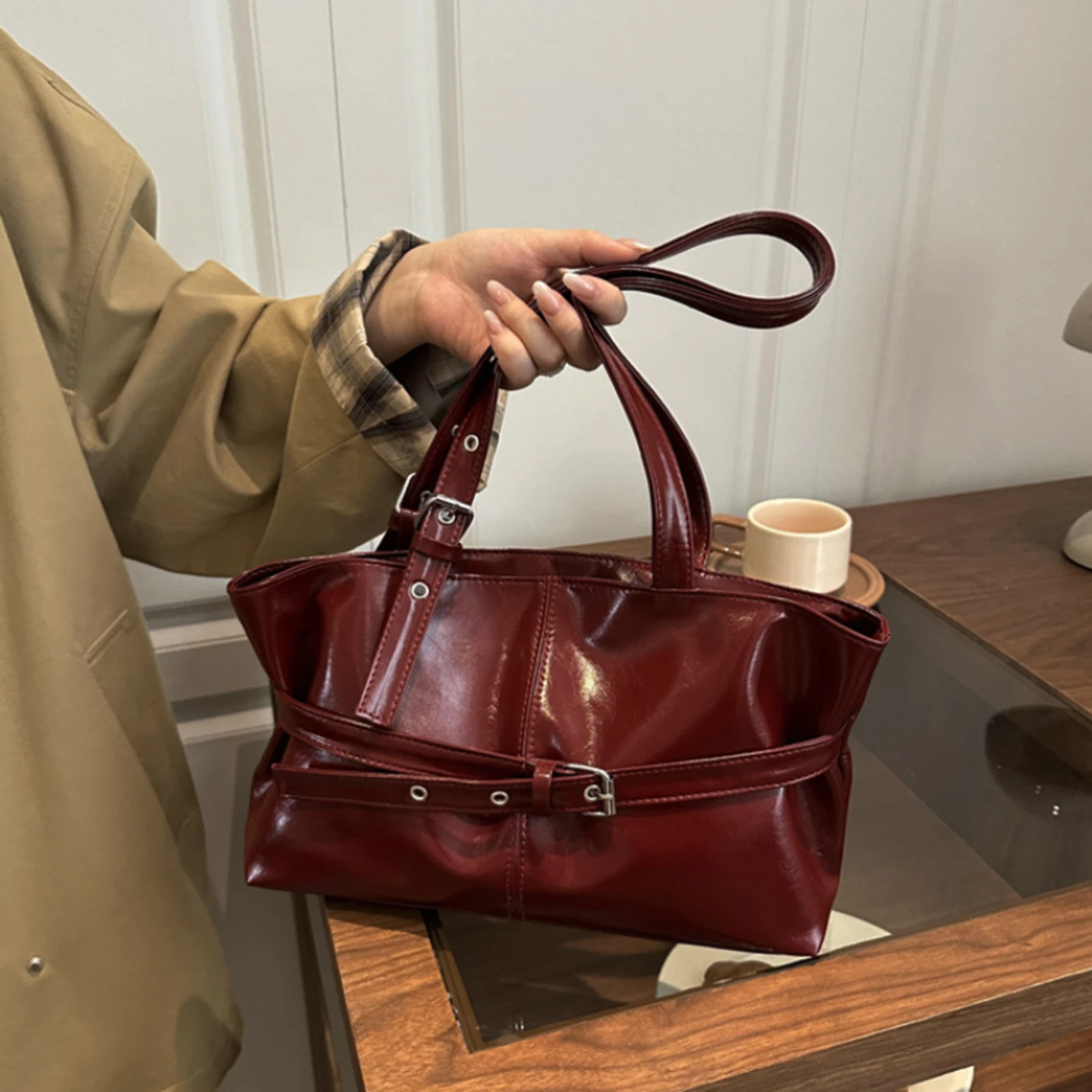 

Женская сумка через плечо, большая вместительная сумка из искусственной кожи, мягкая сумка-тоут для повседневного использования