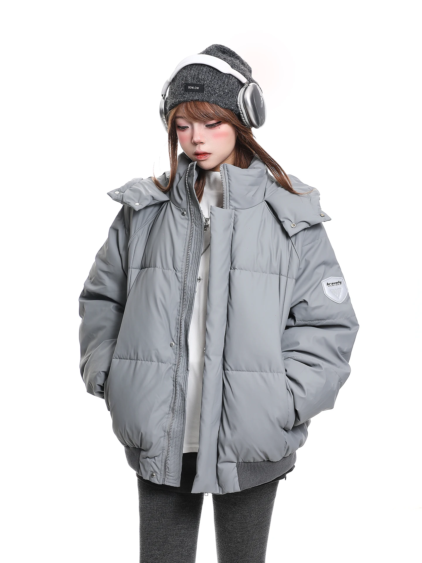 

Корейская повседневная утепленная хлопковая куртка с большим меховым воротником и капюшоном, женская зимняя новая свободная модная дутая куртка-пуховик из хлопка