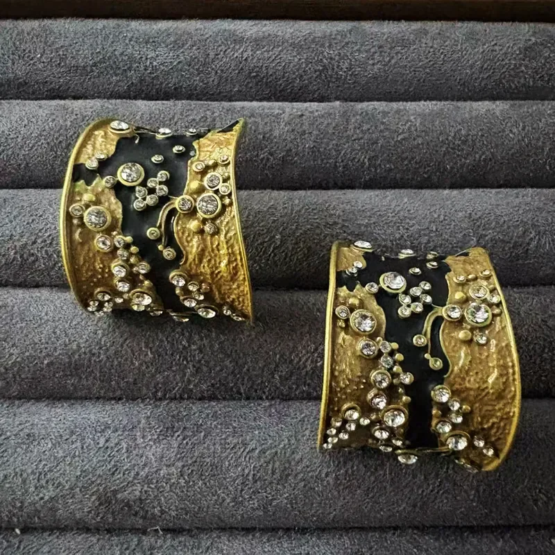 Medieval vintage irregular diamond-set earrings, retro style temperament, advanced sense earrings, diamond-set medieval stud