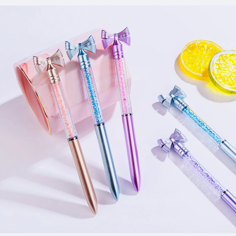 

4 шт., вращающаяся шариковая ручка с милым галстуком-бабочкой, синие чернила, масляные ручки для письма, кристалл, струящийся песок, школьные канцелярские принадлежности, подарок