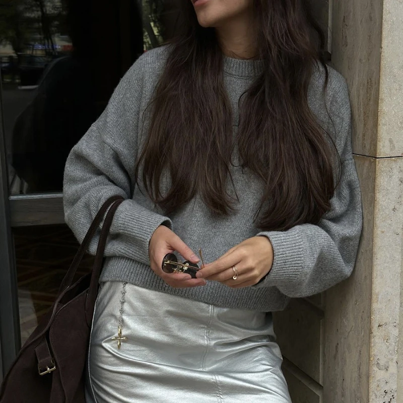 

2025 Autumn Winter Cross-Border Russian Hot Sale Thickened Short Round Neck Solid Color Sweater European and American Style