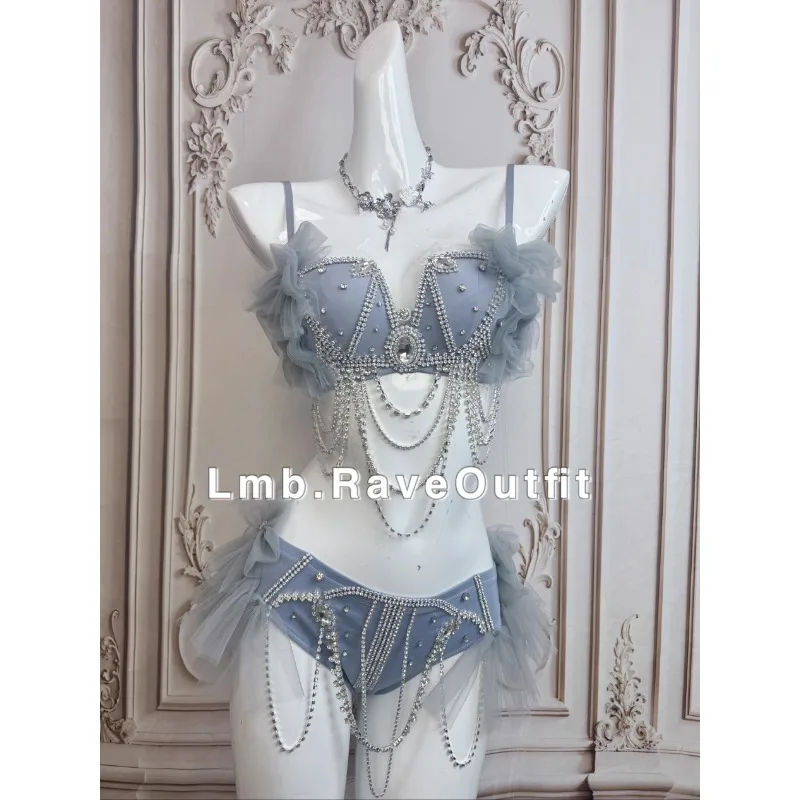 

customized Light gray sexy chain tassel full diamond electric syllable bouncing bikini bar performance outfit