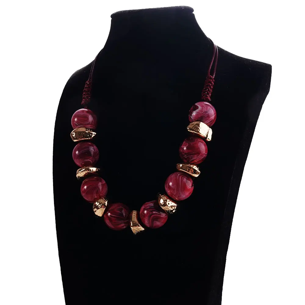 

Red Exaggerated Necklace for Dinner Party Irregular Vintage Palace-Style Jewelry 2025 New Collection Accessory
