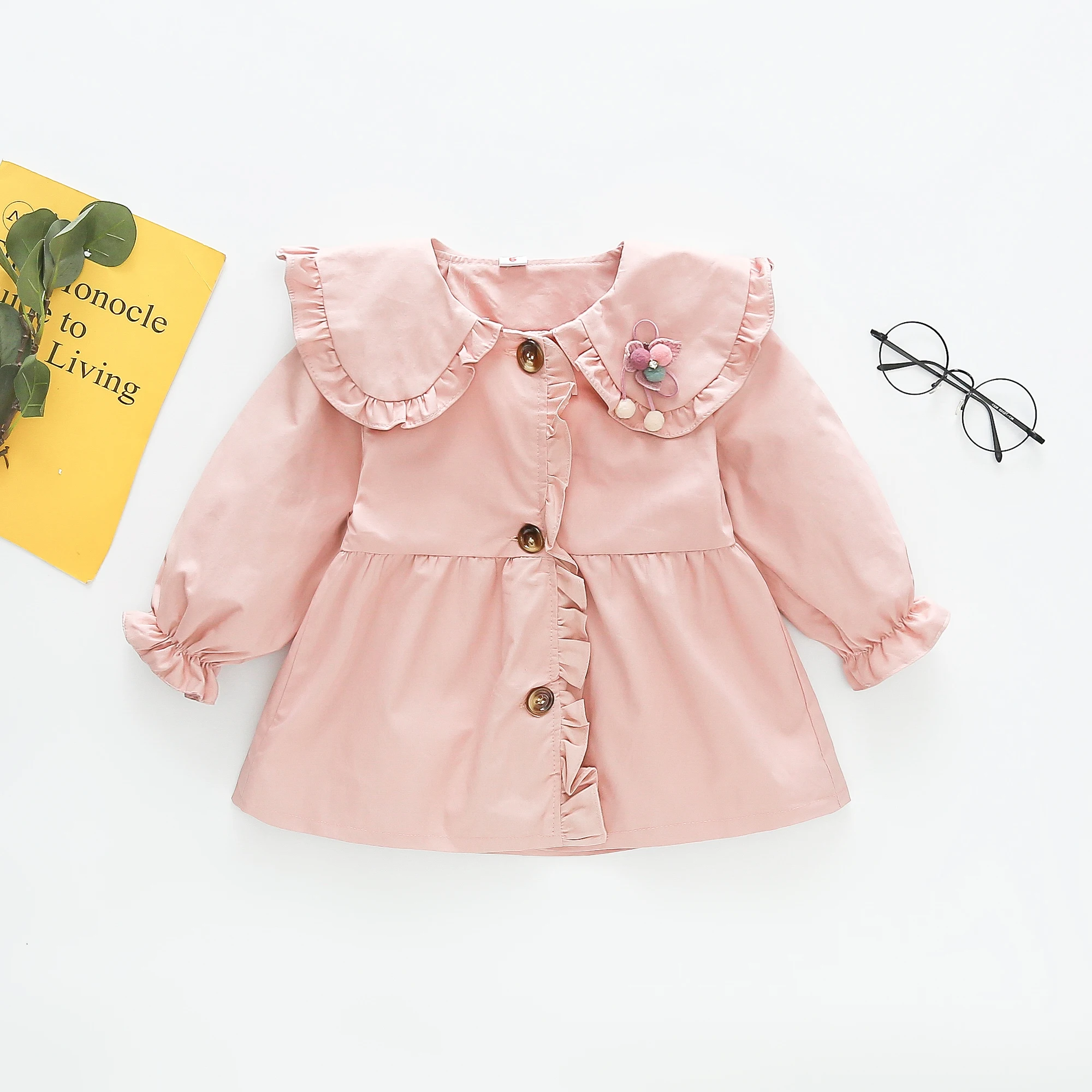 

Весенне-осеннее хлопковое пальто для маленьких девочек, корейский стиль, декоративный кукольный воротник, однотонная куртка с длинными рукавами для девочек, повседневная