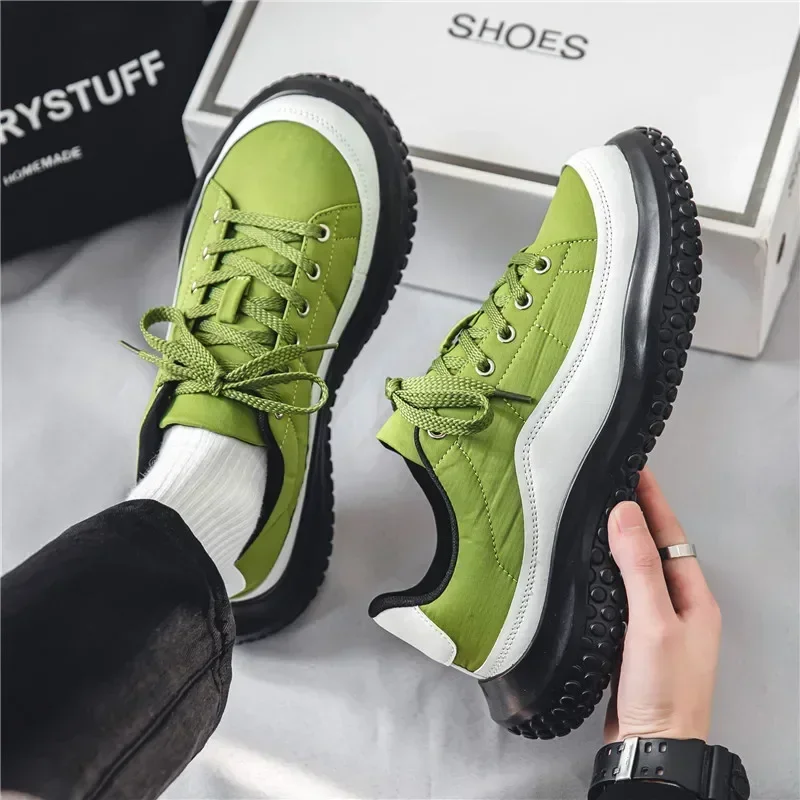2024 New Men's Canvas Shoes Casual Shoes Street Fashion Breathable Sports Shoes Anti Slip Height Increasing Casual Shoes