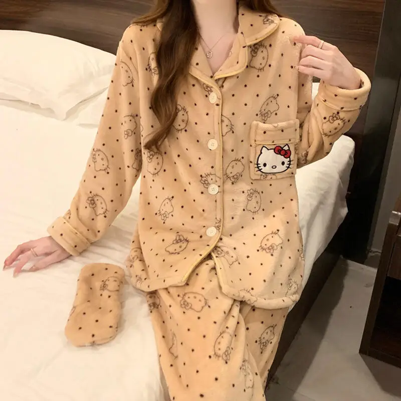 

Женский пижамный комплект из кораллового флиса «Hello Kitty», одежда для сна с милым мультяшным принтом, плюшевая домашняя одежда на пуговицах, теплая ночная рубашка из двух предметов