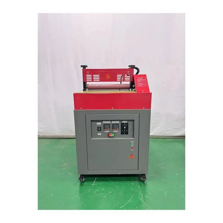 تذوب آلة الغراء اللاصق آلة صمغ يسيح بالحرارة نظام رش الغراء الساخن