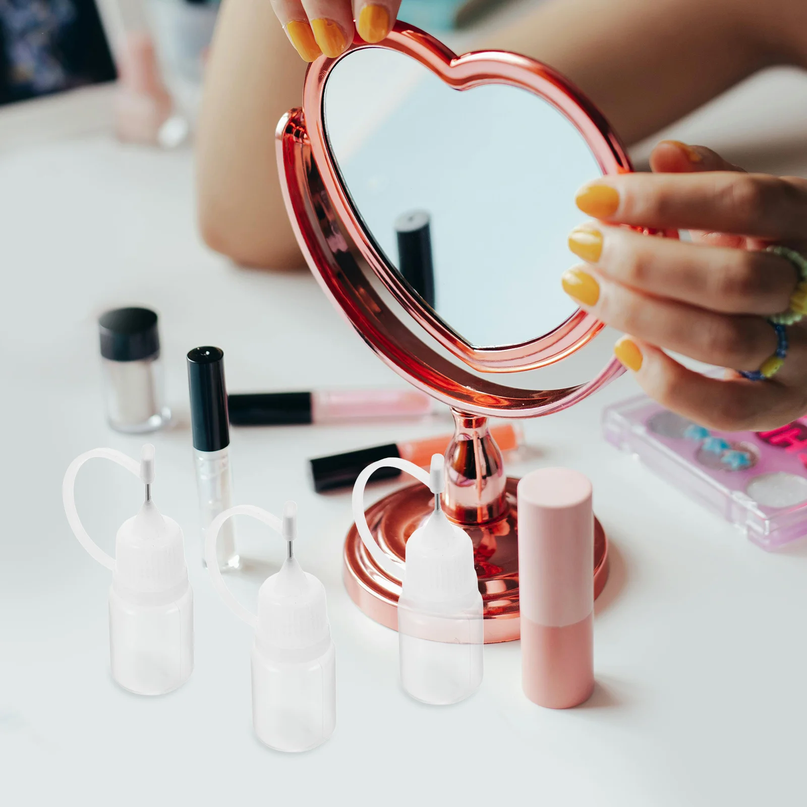 

30Pcs Refillable Squeeze Bottles Fine Tip Precision Applicator 5ml Oil Glue Craft Artisan Turner Painter Empty Squeeze Bottle