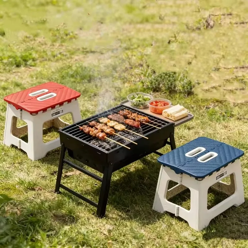 Portable Foldable Outdoor Stool with Handle, Lightweight Non-Slip Seat for Hiking, Fishing, and Camping
