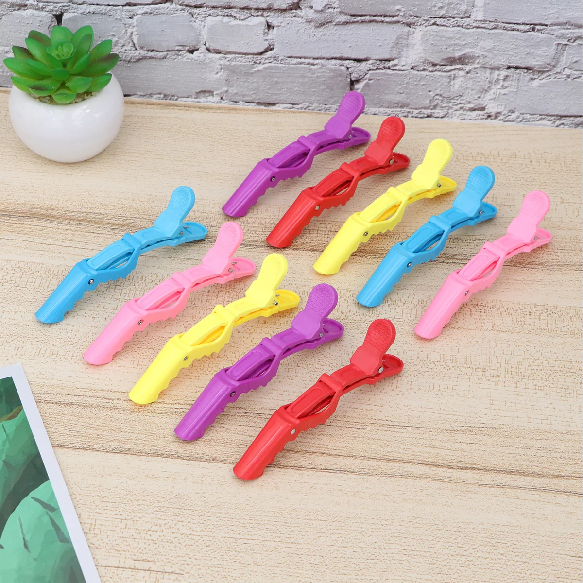 

10Pcs Hair Clips Dinosaur Design Strong Hold Sectioning Clip for Salon Home Use Styling Perm Makeup Washing Face