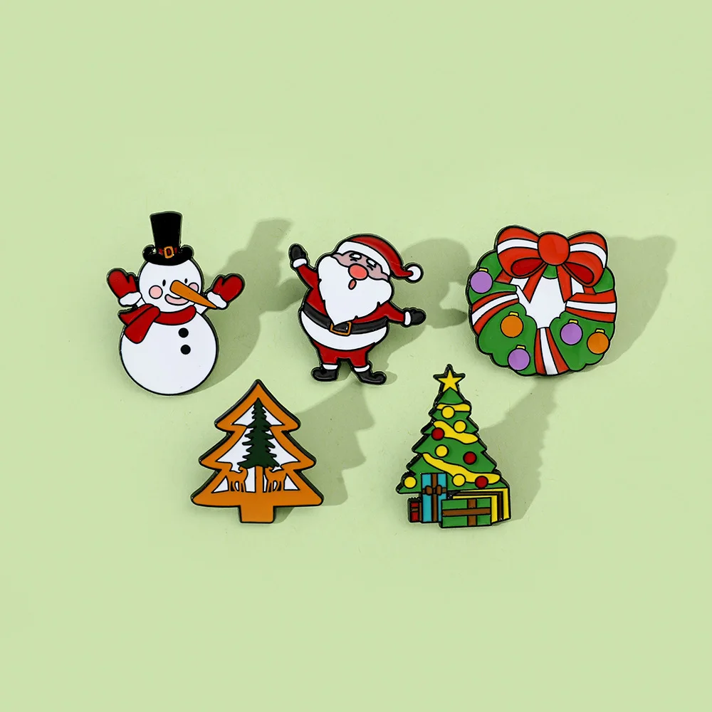 1 Set Cartoon Cute Christmas Santa Brooch Snowman Christmas Tree Christmas Wreath Metal Badge Accessories Wholesale view 2