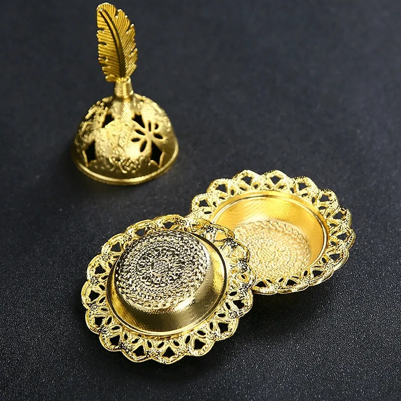 Retro Goldener Räucherstäbchenhalter, Tragbarer Ausgehöhlter Legierungs-Räucherstäbchenhalter für Bakhoor-Stäbchen und -Kegel, Vintage Heimdekoration für Meditation und Yoga – Detail 10