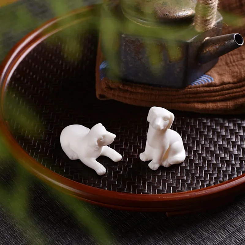 Mini Ceramic Dog Statue Home Desktop Micro Landscape Decorative Crafts Ornaments Zen Teaware Accessories Handmade Tea Pets