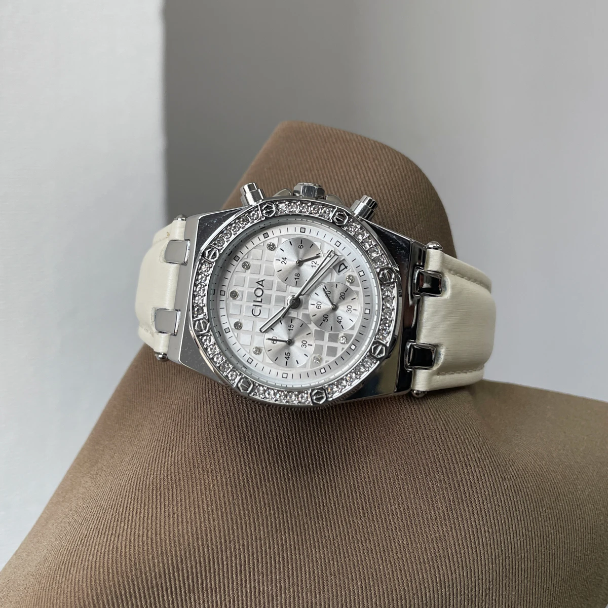 CILOA large dial high-end watch for women, brand authentic, 2025 new quartz watch, fashionable and waterproof female watch
