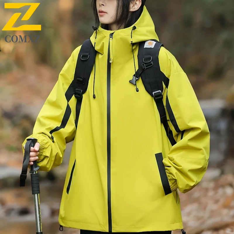 

Men's Charge Jacket 2025 Fashion Splicing Windproof Waterproof Breathable Hooded Jacket Outdoor Camping Travel Men Zipper Jacket