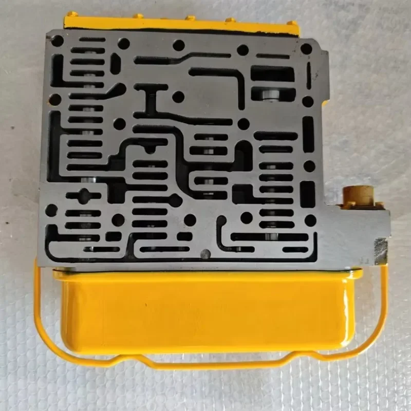 Hot Sale SDLG G9190 Motor Grader 6WG180 Transmission 4110000076158 Control Valve 4644159069 Factory