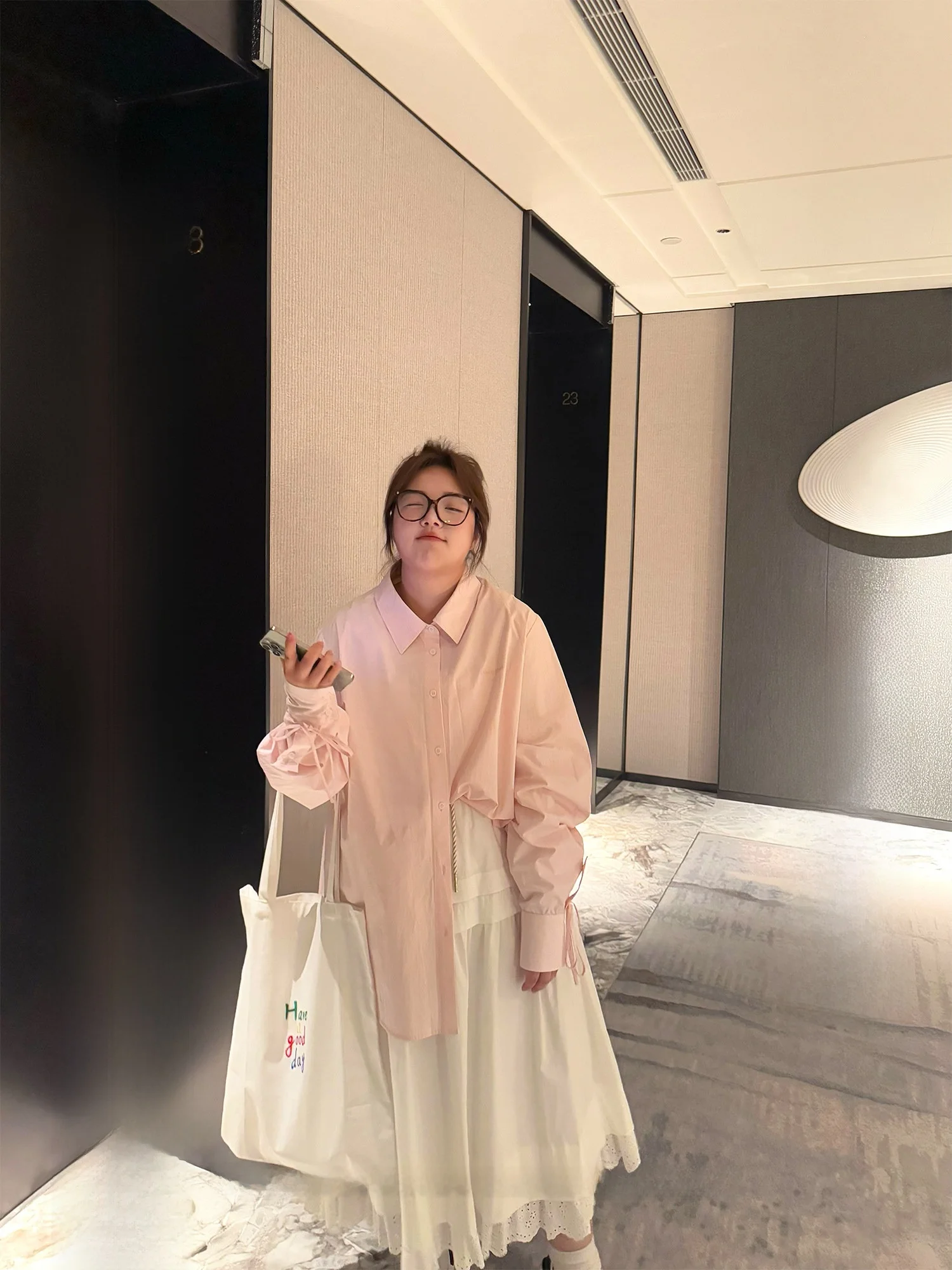 

Lao Zhang And Little Fat PONGKIKI Women's Loose Cotton irt Knot Design Sensation Pure Cotton Long Sve Collar