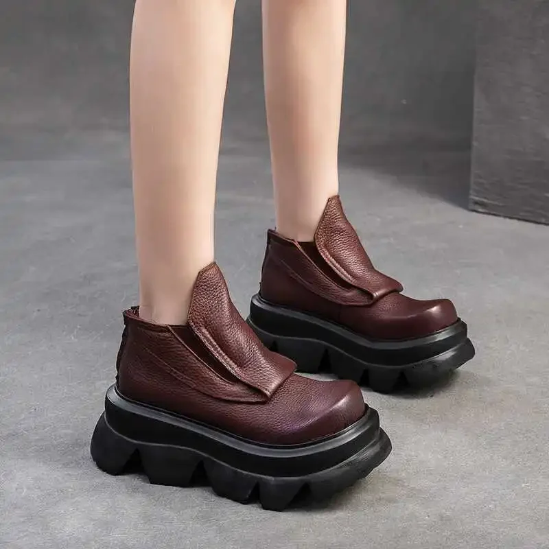 

New Retro Thick-soled Versatile Ankle Boots for Spring and Autumn 2026, Fashionable and Comfortable British-style Women's Shoes