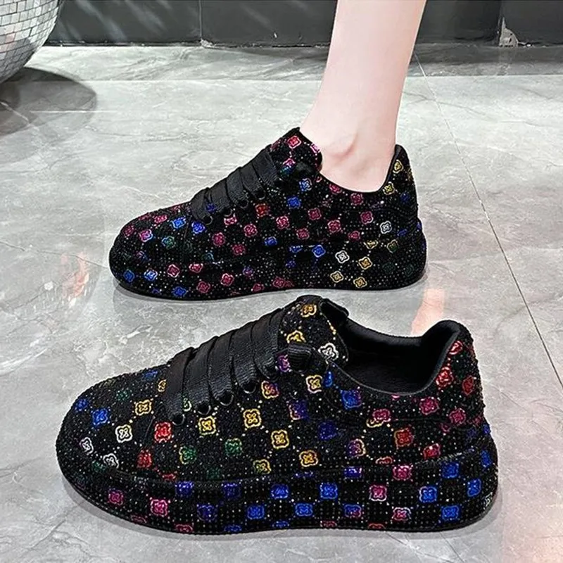 أحذية رياضية نسائية مصممة باللون الأسود والأبيض أحذية رياضية نسائية كريستالية لامعة أحذية رياضية كاجوال فاخرة مرصعة بالألماس المائي zapatos #2