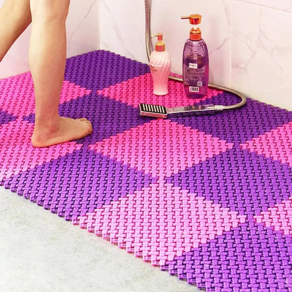 Colorful Plastic Bath Mat Bathroom Square Non-slip Mat With Holes Home Kitchen Floor Mats For Toilet Bathroom Carpet