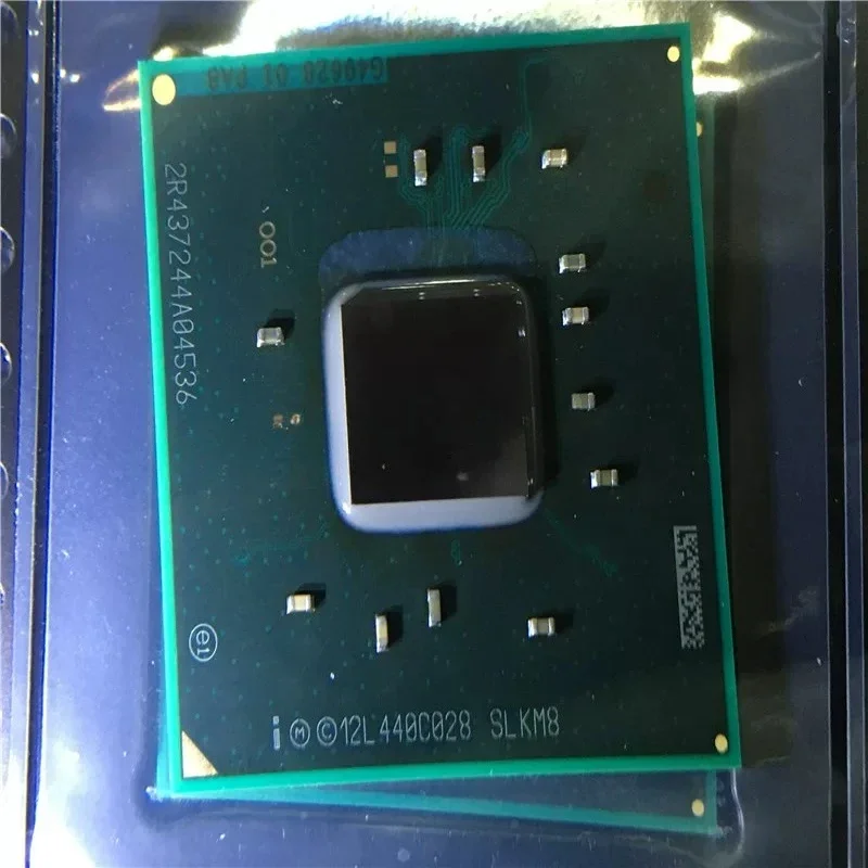 DH82029PCH SLKM8 INTEL BGA New imported original, can be shot directly, sample