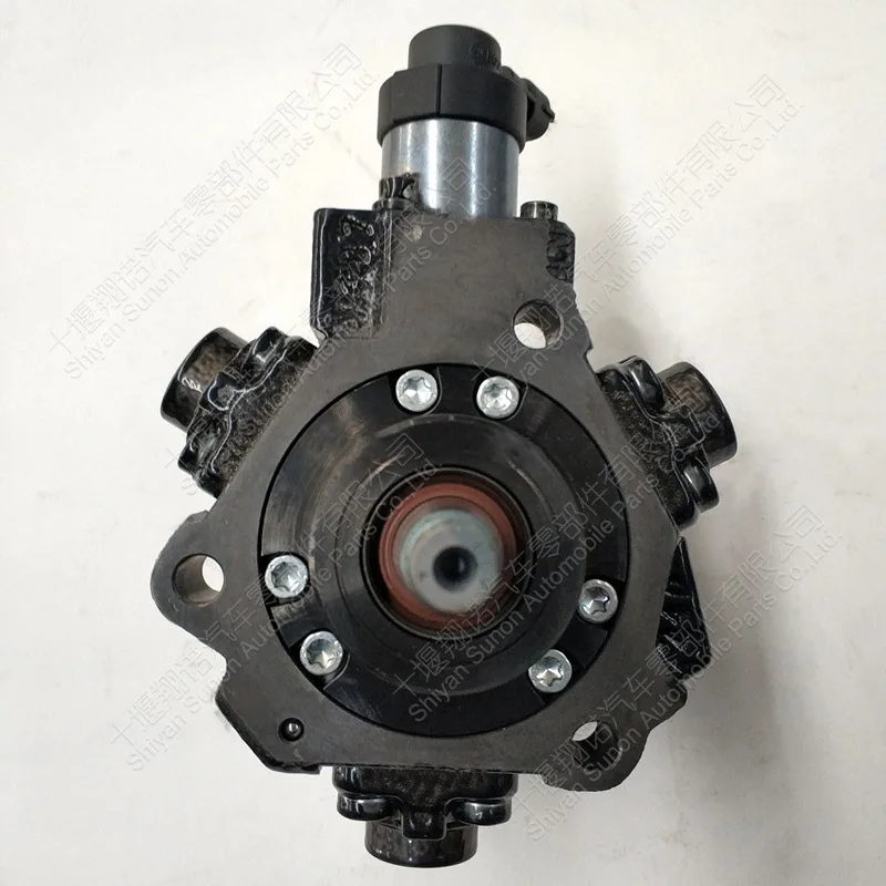 

Suitable for Cummins QSF2.8 engine fuel pump 0445020255 5305413